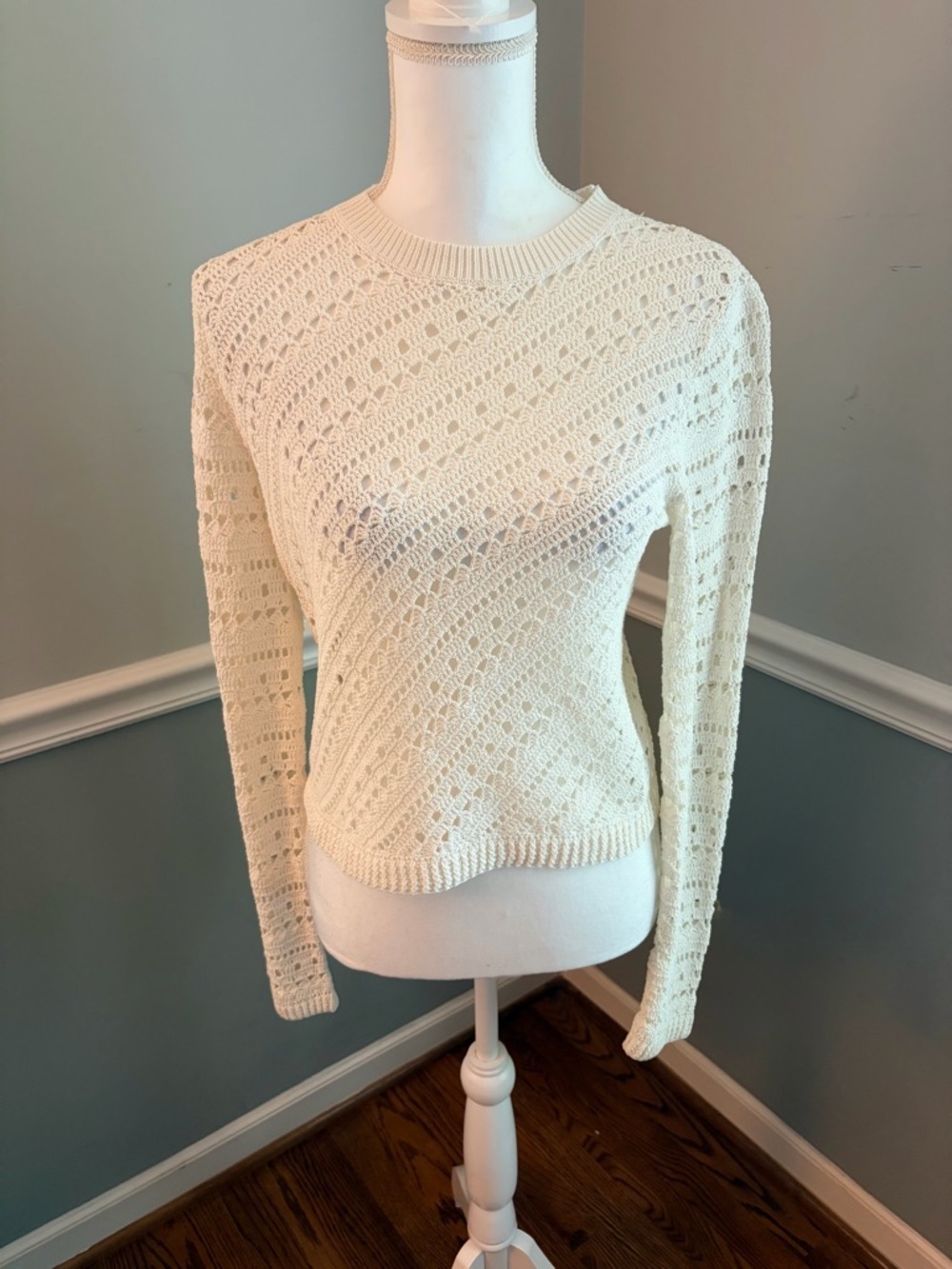 Theory Tissage Crochet Sweater Ivory Open Knit Long Sleeve Top Size Medium - Picture 2 of 7